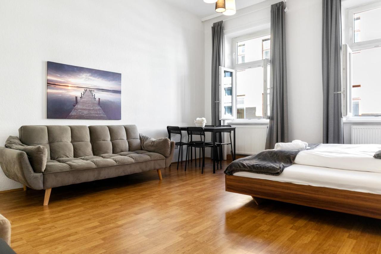 Beautiful 2Br Aptartment 12 Minutes To Downtown Viena Exterior foto