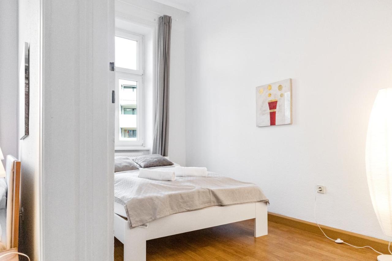 Beautiful 2Br Aptartment 12 Minutes To Downtown Viena Exterior foto