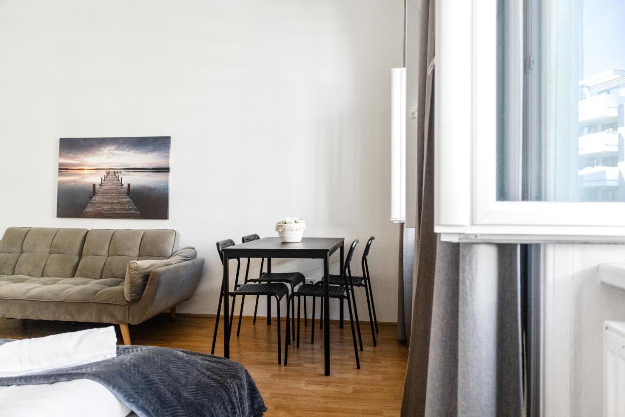 Beautiful 2Br Aptartment 12 Minutes To Downtown Viena Exterior foto